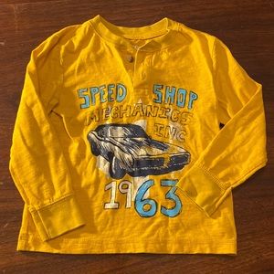 Boys, race car, long sleeve, yellow shirt, buttons in the front size 4T Nice top